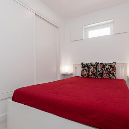 Apartamento Trival - A 1 Minuto Pe Da Praia Sesimbra Dış mekan fotoğraf